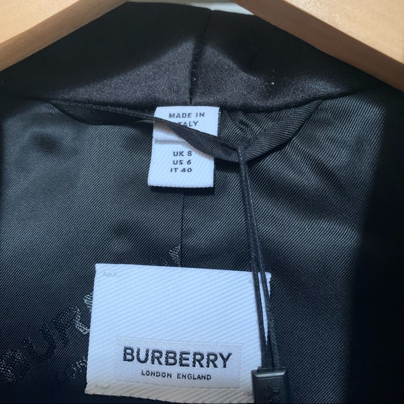 NWT Authentic Burberry black blazer jacket velvet details size 6 - Picture 7 of 16